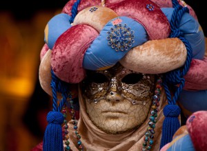 Где купить карнавальный костюм в Москве? Топ-5 самых выгодных магазинов